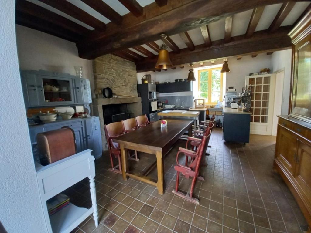 Le Petit Manoir Bed and Breakfast Isigny-le-Buat Eksteriør billede